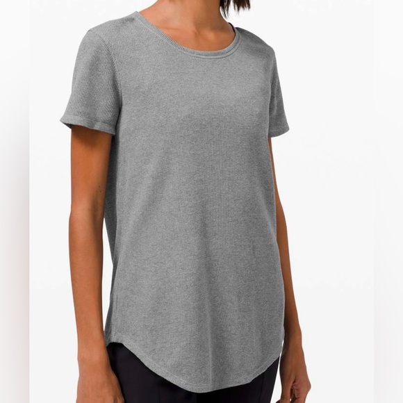 lululemon athletica Tops - EUC Lululemon Heathered Gray Love Crew TShirt Top Waffle- Size 4
